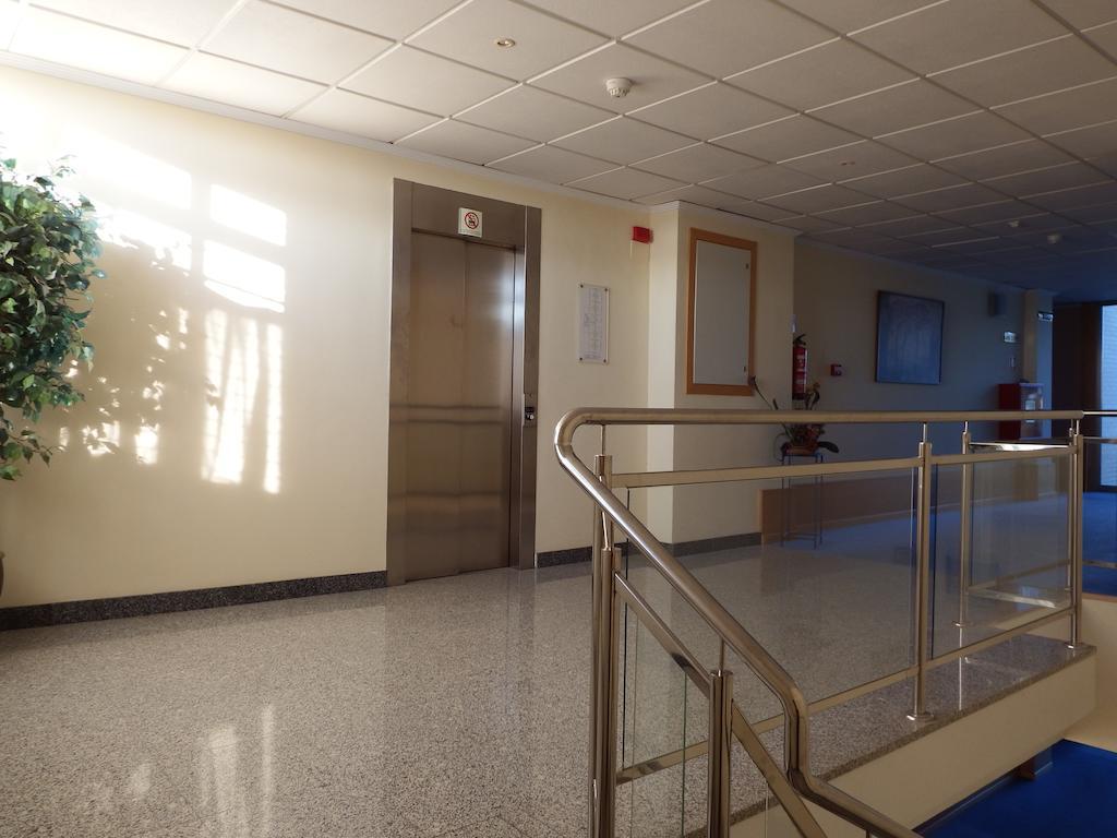 Hotel Isur ジェレナ エクステリア 写真