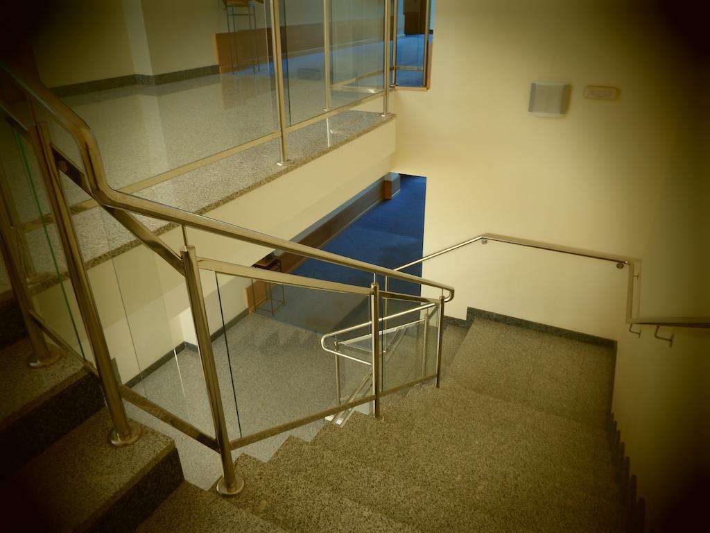 Hotel Isur ジェレナ エクステリア 写真